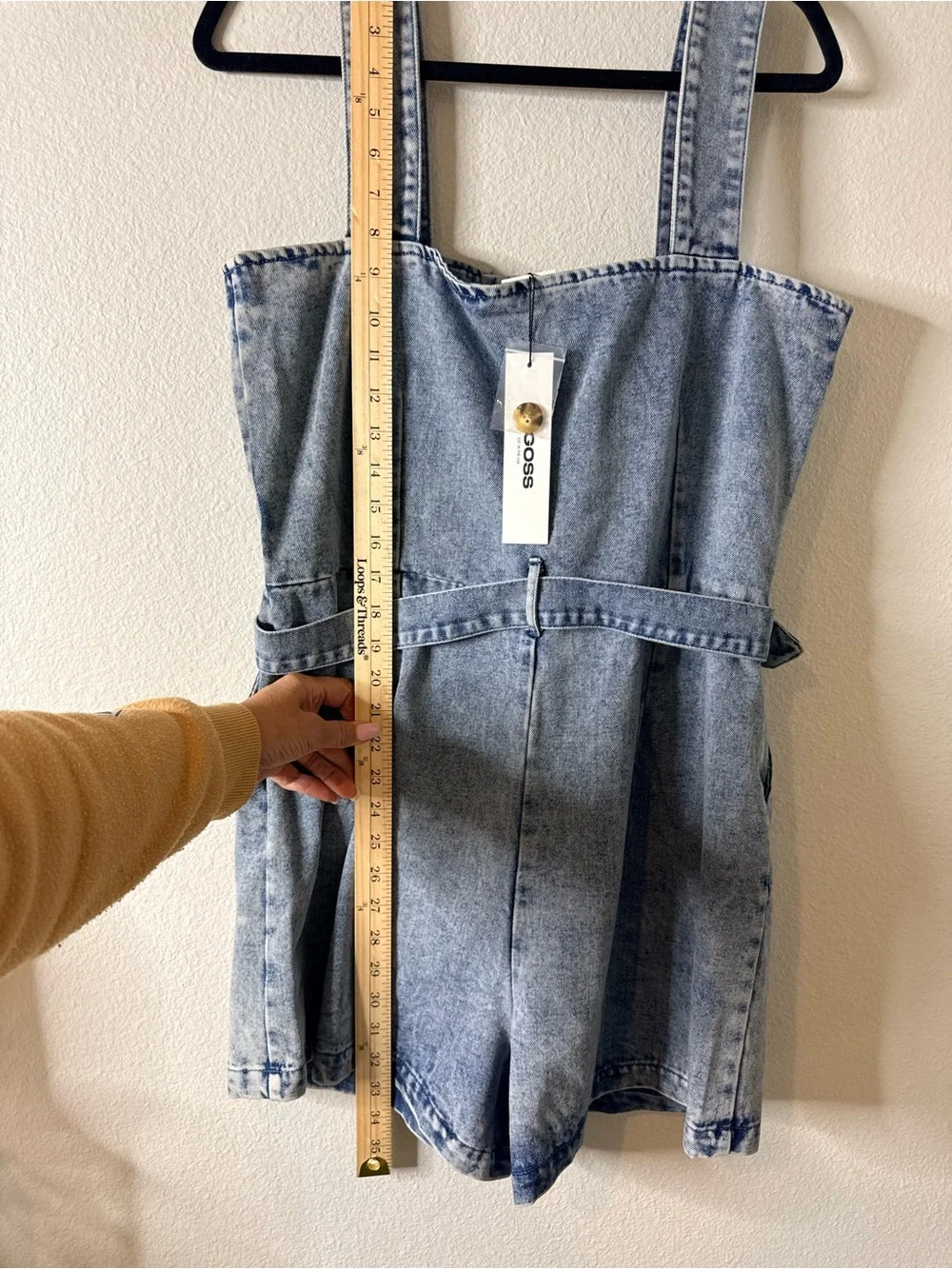 VIGOSS Denim Romper Women’s Large Acid Wash Belted Button Front NWT